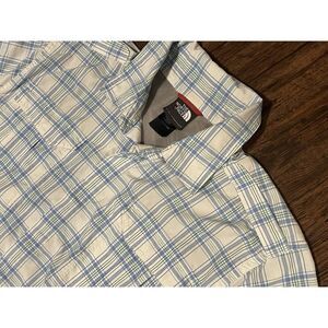 The North Face Men's‎ Outdoor Plaid Hiking Shirt Medium Lightweight